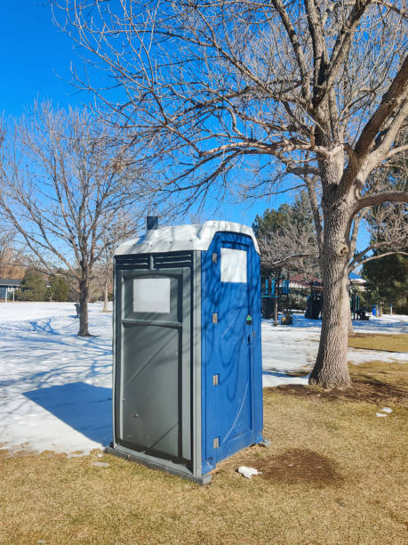 Best Portable Restroom Setup and Delivery in Kdeer, IL